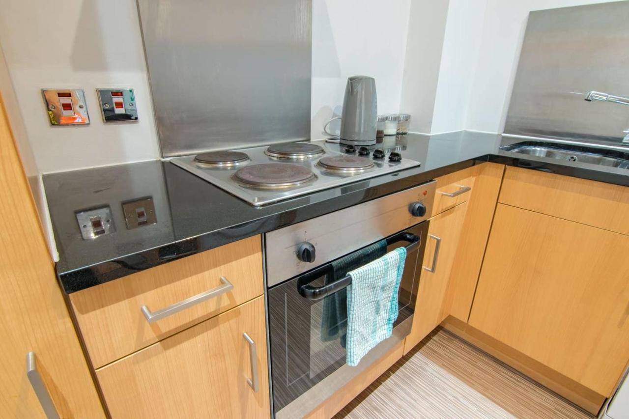Modern 2 Bed Apartment, Next To Hydro And Secc! 글라스고 외부 사진